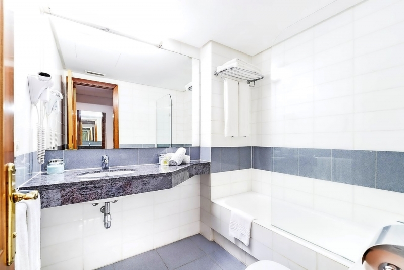 Apartments Blau Lloret de mar Badezimmer