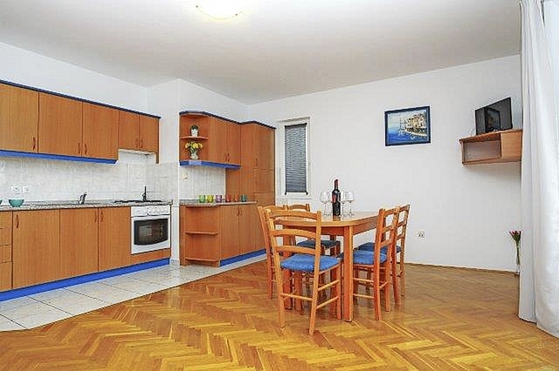 Apartments Tomy Novalja Küche