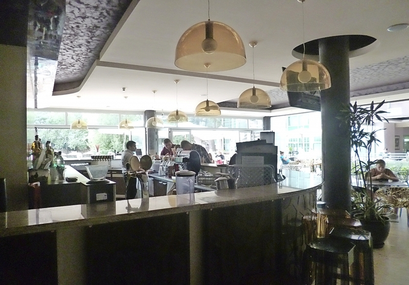 Hotel Mimosa Goldstrand Bar Restaurant