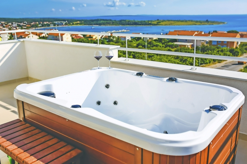 Bella Vista Residence 2 Novalja Whirlpool