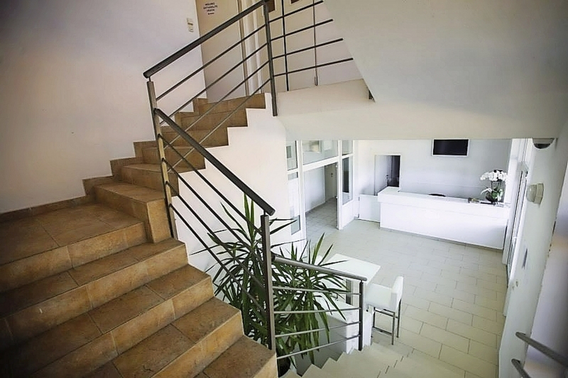 Moon Rocks Hostel Novalja Lobby