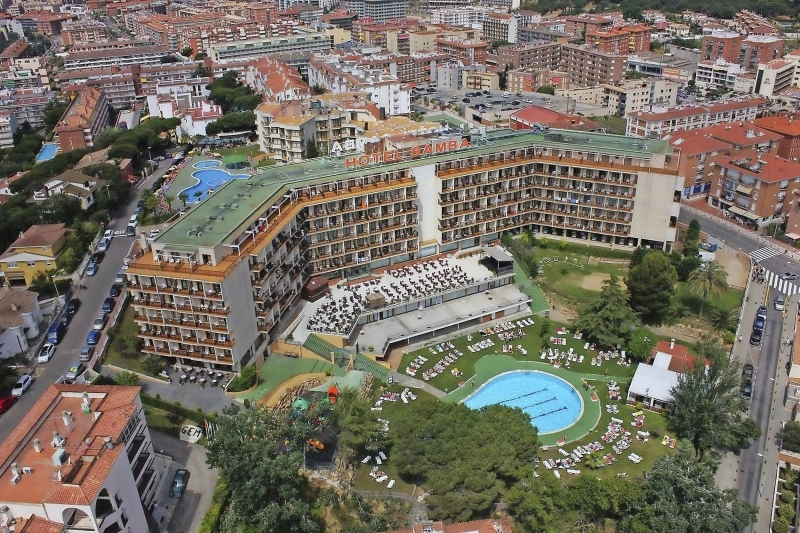 Hotel Samba Lloret Luftbild