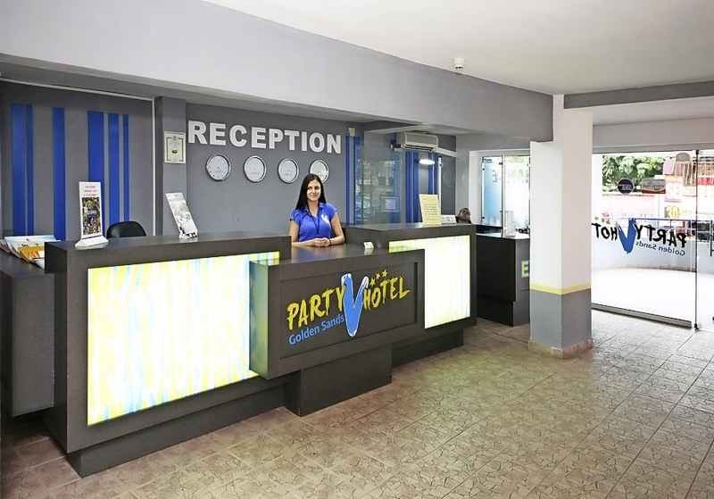 Party-Hotel Golden Sands Goldstrand Rezeption