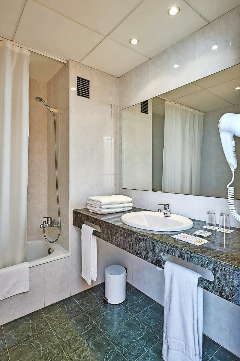 Hotel Flamingo Lloret de mar Bad Dusche WC