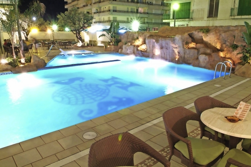 Hotel Terramar Calella Pool