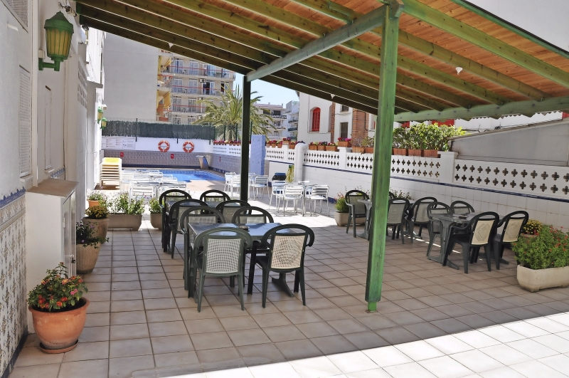 Aparthotel Safari Calella Terrasse Outdoor