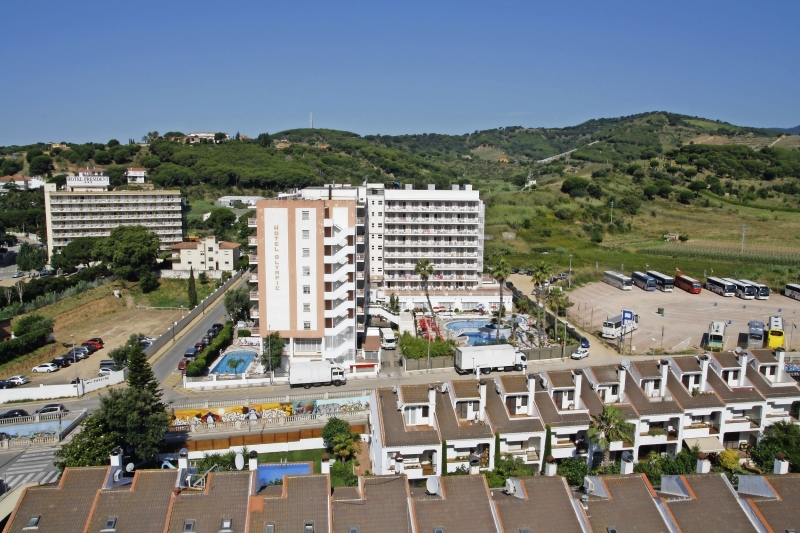 Hotel H-TOP Olympic Calella Außen Tag