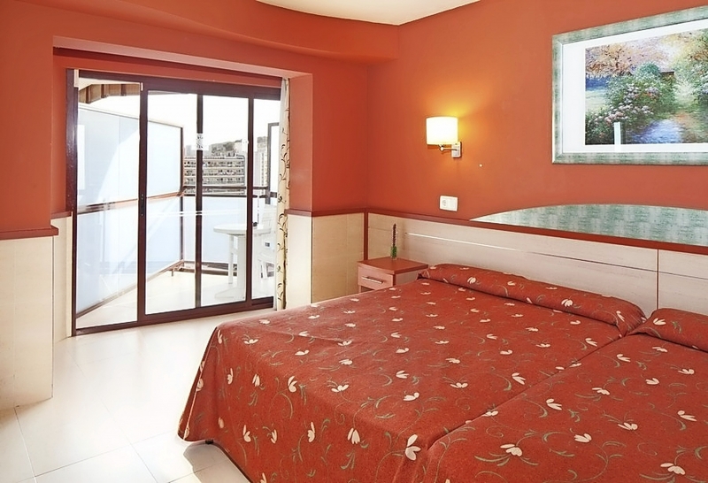 Hotel H-Top Calella Palace Zimmer Ausstattung