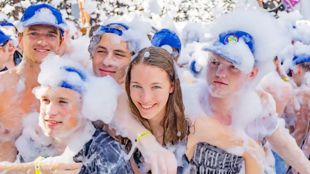 abi-splash-matura-reise-goldstrand